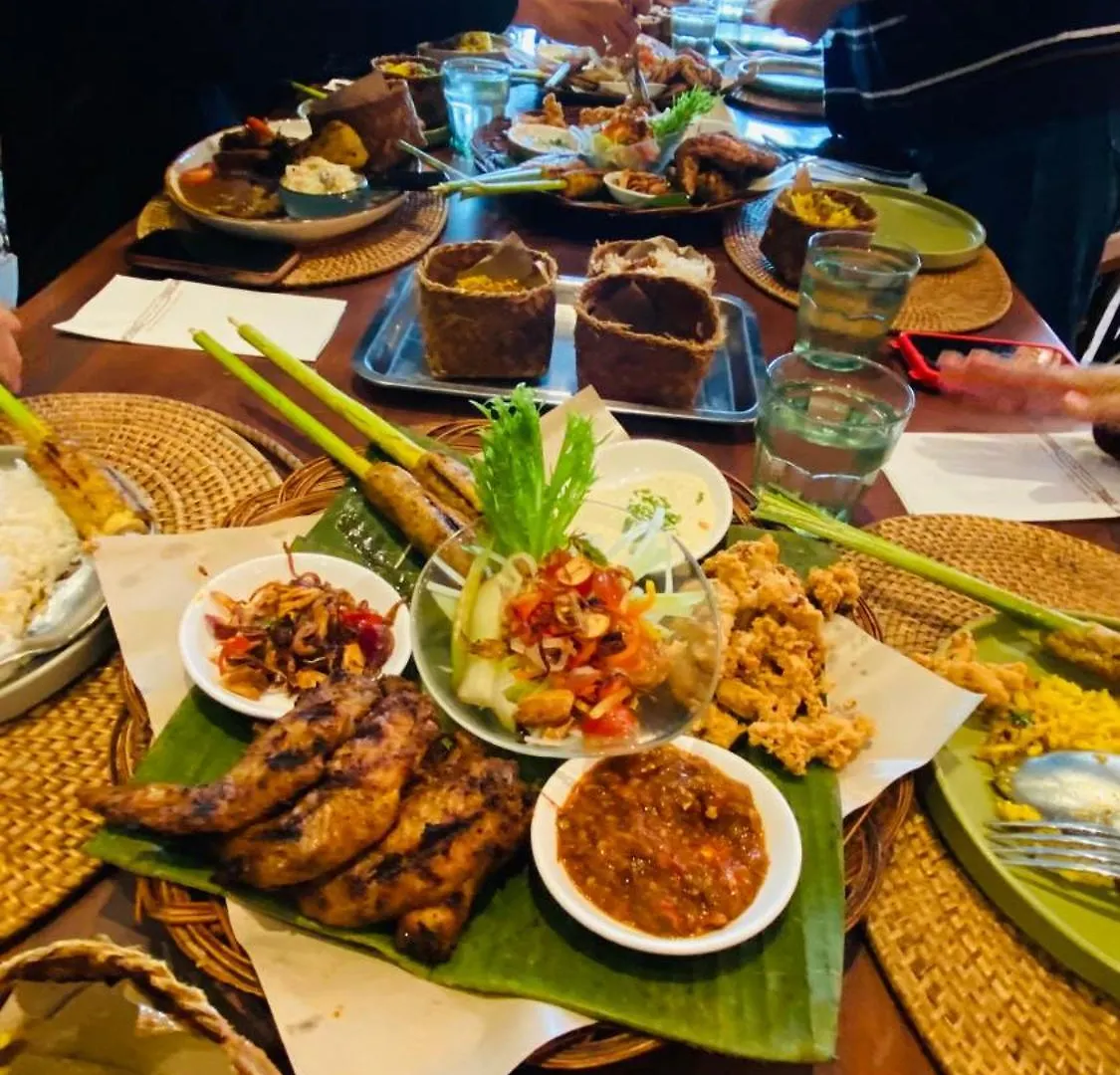 Homestay 3 Rooms Suite Apartment 8-10Pax At Amari Villa Bukit Katil, Ayer Keroh Melaka